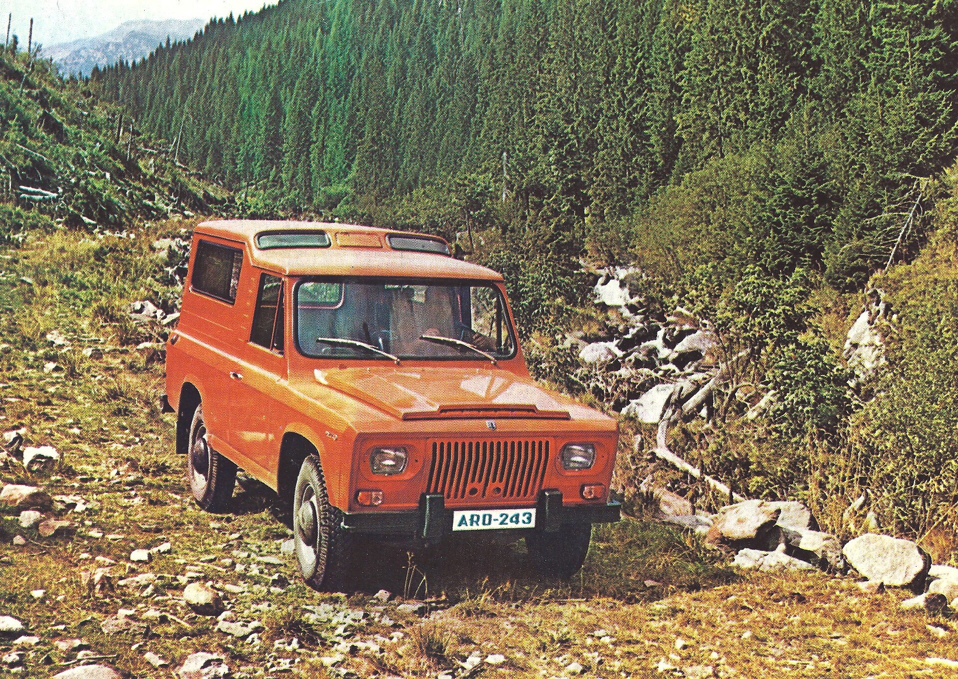 243 — The 240 series ARO was built from 1957 to 2003. I think this particular piece is from the seventies, but it is not dated. Made in Romania but also assembled in