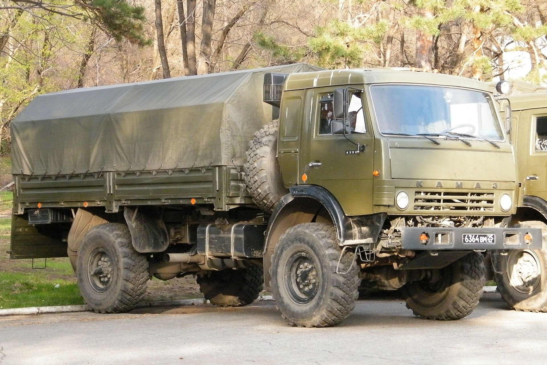 KamAZ-4350 Mustang (4×4) — A KamAZ-4350 Mustang 4x4.