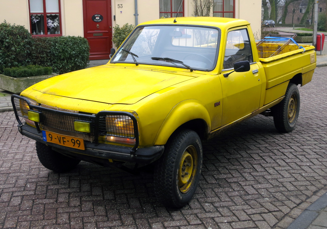 FaceMePLS from The Hague, The Netherlands,cropped and plates anonymized by uploa · CC BY 2.0