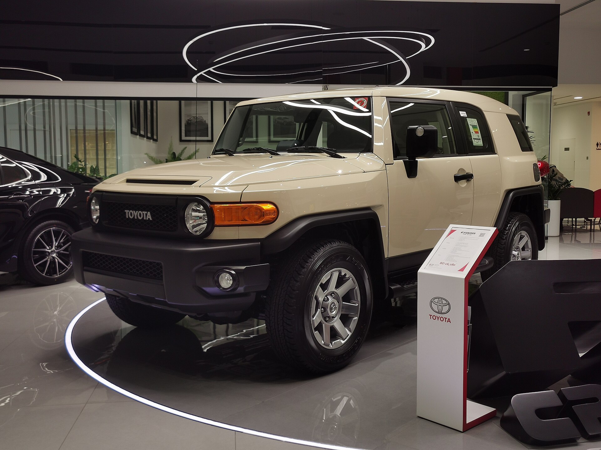 FJ Cruiser — photograph