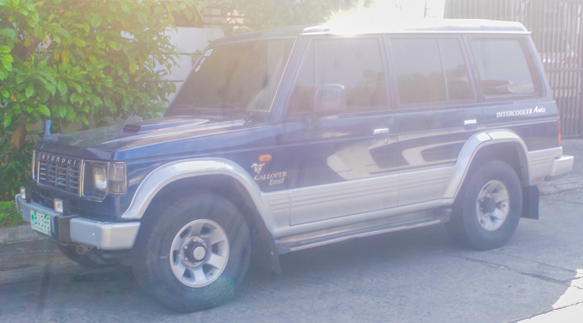 Hyundai Galloper (Korea, 1991–2003) — 1990s Hyundai Galloper Exceed (imported from South Korea), with Philippine plate number WBJ-395, photgraphed in Las Piñas, Metro Manila, Philippines