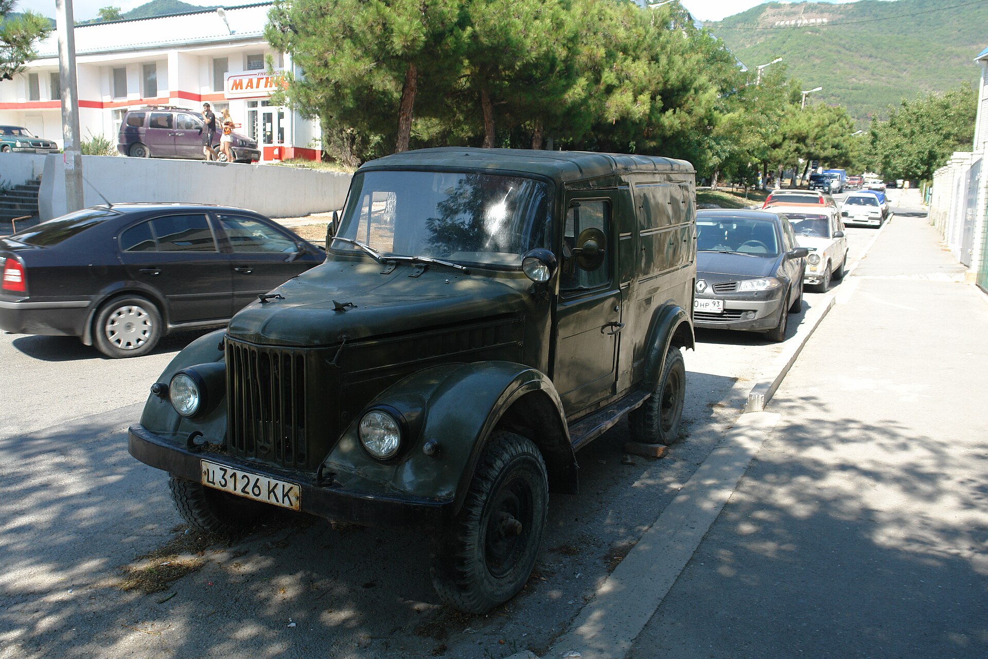 GAZ-69 built at Ulyanovsk (UAZ-69, 1954–72) — UAZ-69 in Gelendzhik.