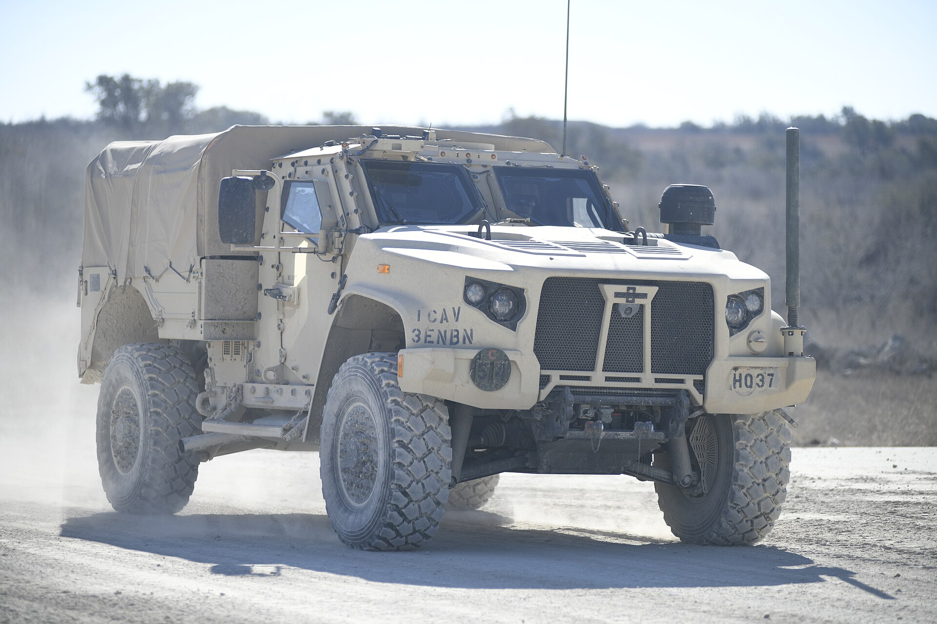 JLTV M1279 Utility — Soldiers assigned to the 3rd Armored Brigade Combat Team, 1st Cavalry Division, III Armored Corps, use a Joint Light Tactical Vehicle (JLTV) during a Combined A