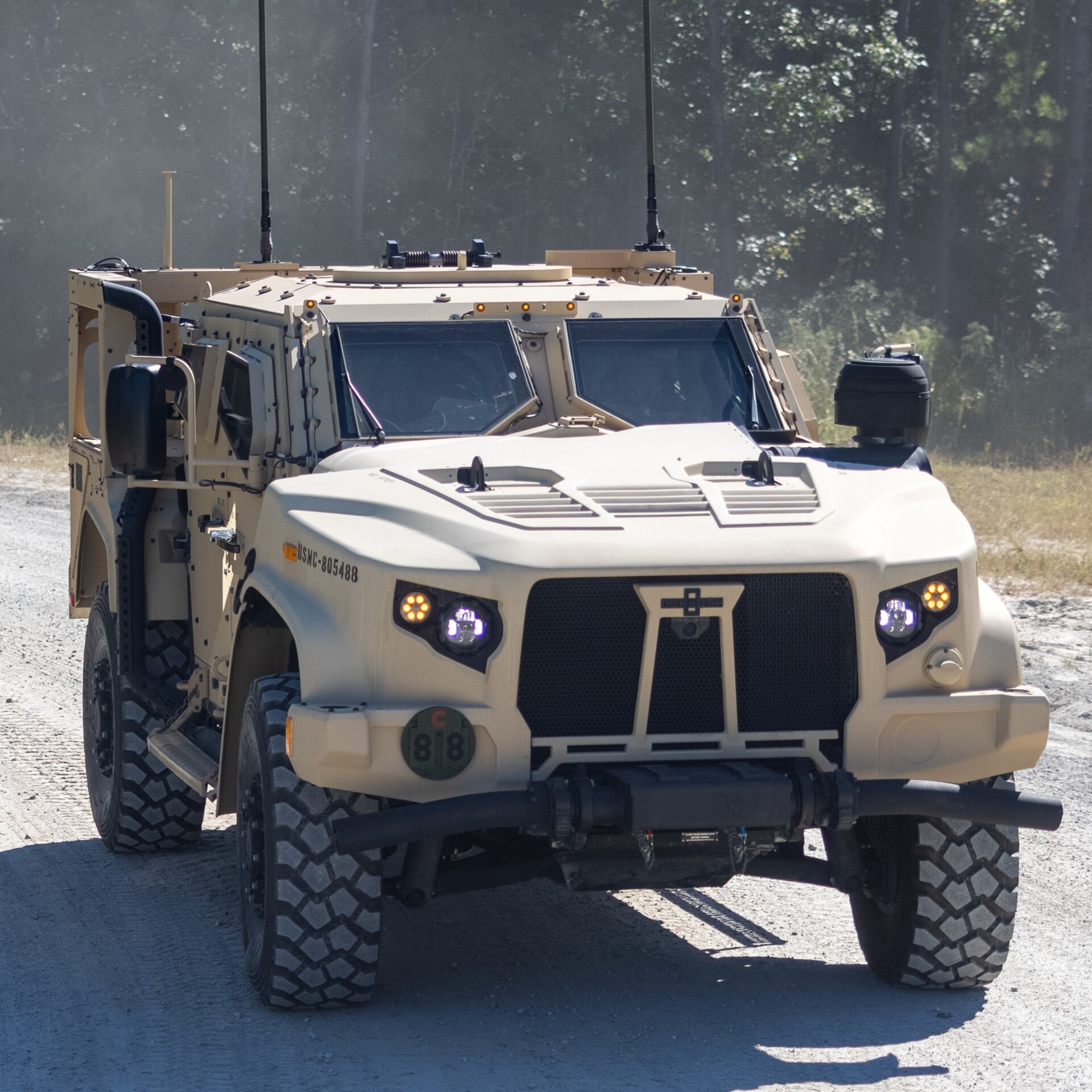 JLTV M1280 General Purpose and M1281 Close Combat Weapons Carrier — U.S. Marines with 2nd Air-Naval Gunfire Liaison Company, II Marine Expeditionary Force (MEF) Information Group, conduct a basic training convoy and communicatio