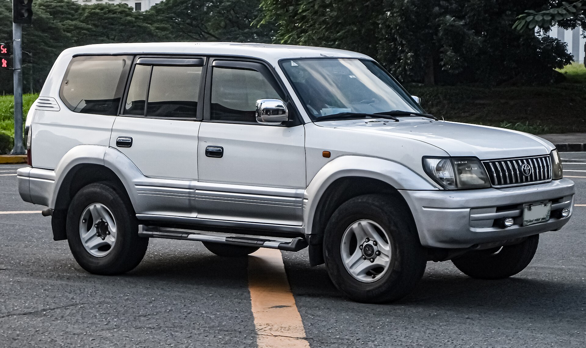 Prado 90 TZ / TX (Japan) — photograph