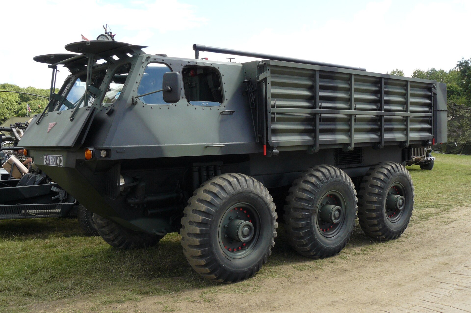Stalwart Mk 2 (FV622, 623, 624) — An Alvis Stalwart at War and Peace, 2011.