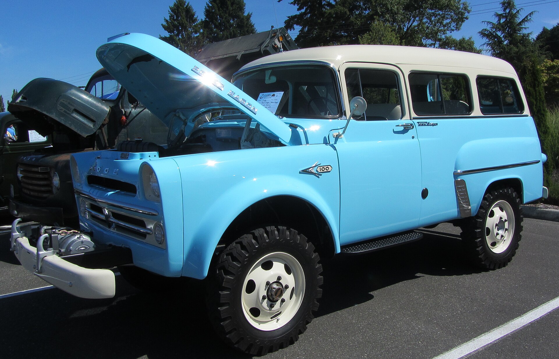 JOHN LLOYD from Concrete, Washington, United States · CC BY 2.0