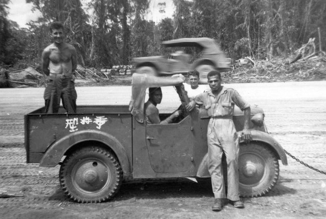 Type 95 pick-up — The pick-up version of the Type 95 reconnaissance car.